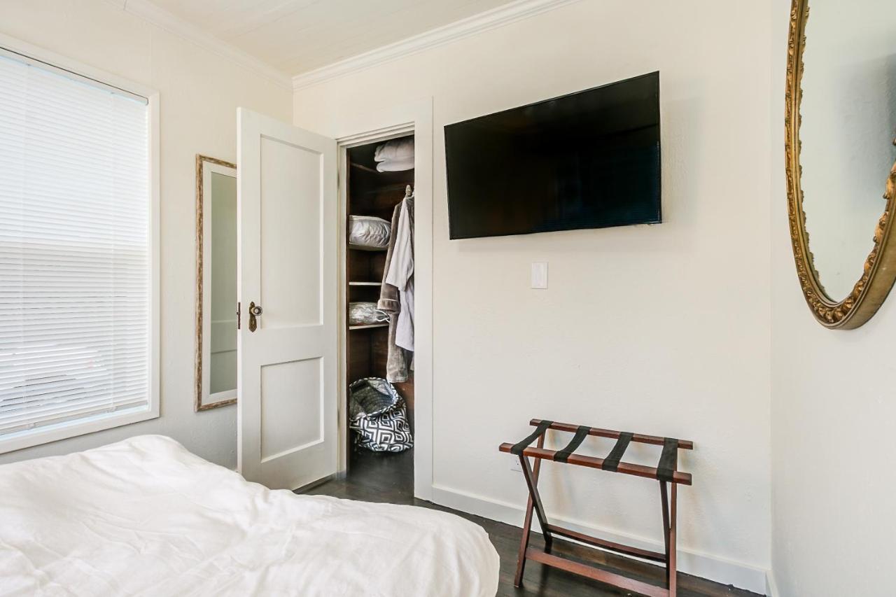 North Bend Downtown Cottage Екстер'єр фото