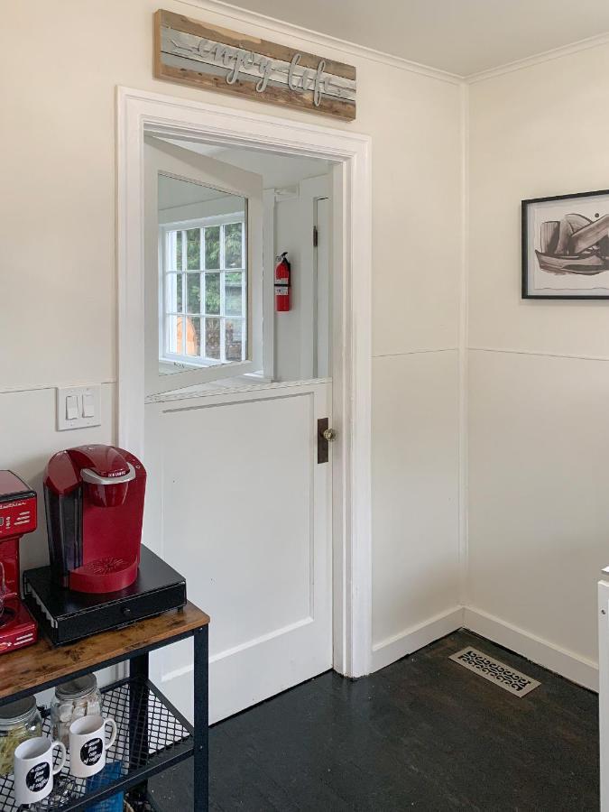 North Bend Downtown Cottage Екстер'єр фото